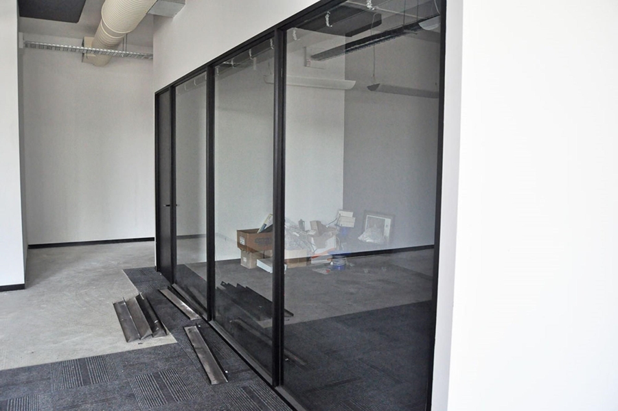 To Let commercial Property for Rent in Paarden Eiland Western Cape